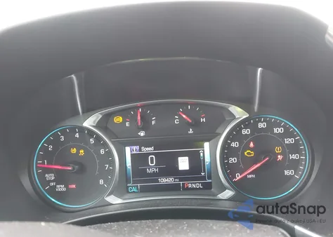 2018 Chevrolet Equinox Premier z USA, uszkodzony, nr VIN 2GNAXVEV8J6110621